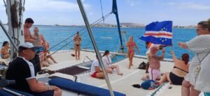 paseo en catamaran con chill out cabo verde-2