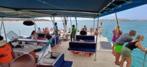 paseo en catamaran con chill out cabo verde-5
