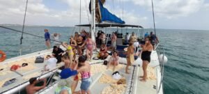 paseo en catamaran con chill out cabo verde-8